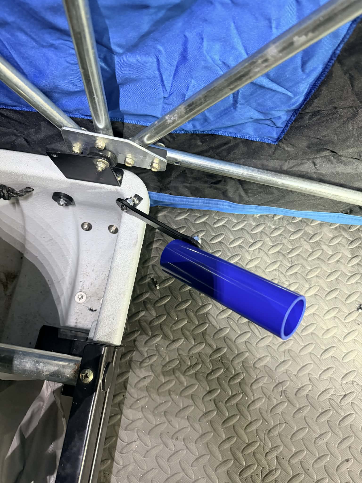 EXTREME ICE ROD HOLDER - Image 7